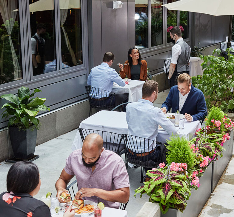 Central Bar Outdoor Dining