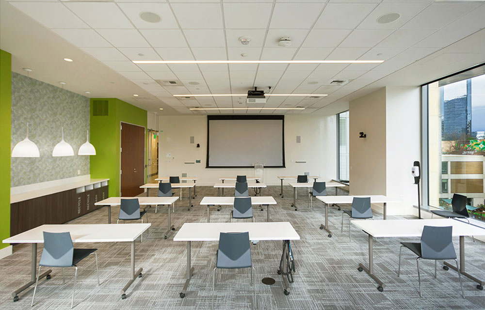 Lincoln Square Meeting Room